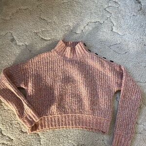 Women’s Small Salmon Button-Detail Sweater